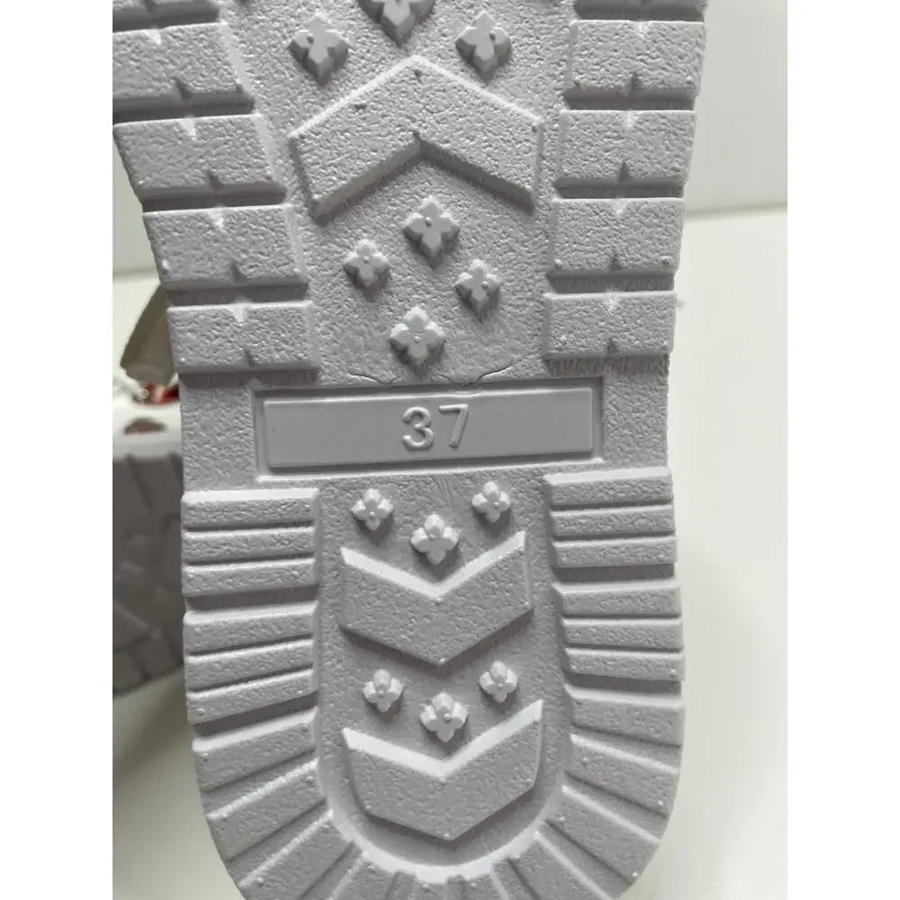 Unbranded Slip On White Shoe Football‎ Graphic All Over Print Eu 37 US 6.5 New
